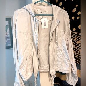 Carly zip up oyster size small jacket and pants are extra small